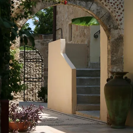 Spirit Of The Knights Boutique Rhodes City