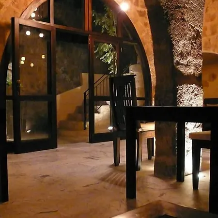 Ξενοδοχείο Spirit Of The Knights Boutique 4*