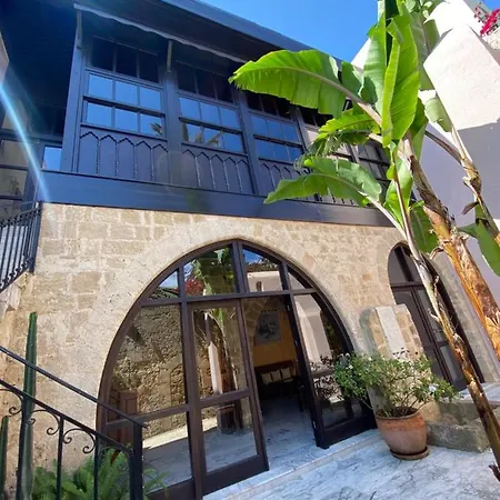 Spirit Of The Knights Boutique Otel